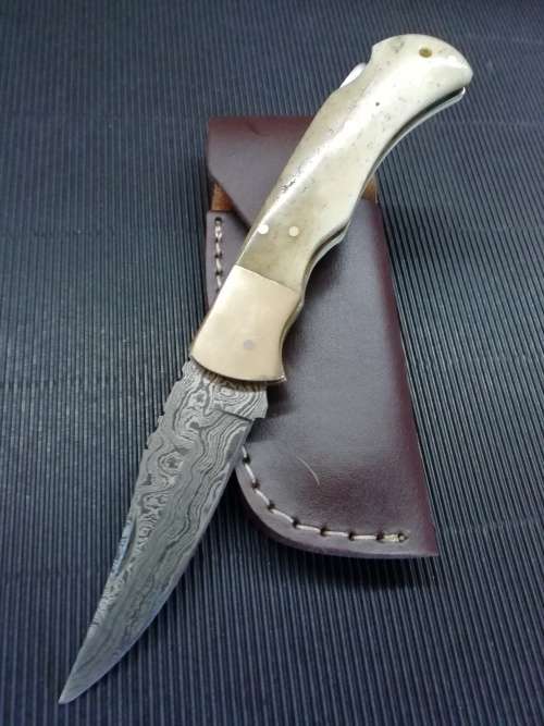 HANDMADE DAMASCUS STEEL FOLDING KNIFE !!!