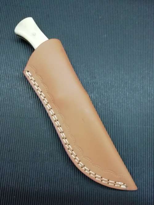 HANDMADE DAMASCUS STEEL HUNTING KNIFE !!!