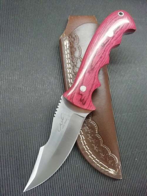 HANDMADE STAINLESS STEEL HUNTING KNIFE !!!