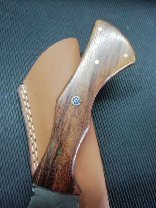 HANDMADE DAMASCUS STEEL HUNTING KNIFE !!!