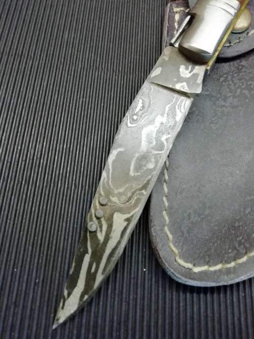 HANDMADE DAMASCUS STEEL HUNTING KNIFE !!!