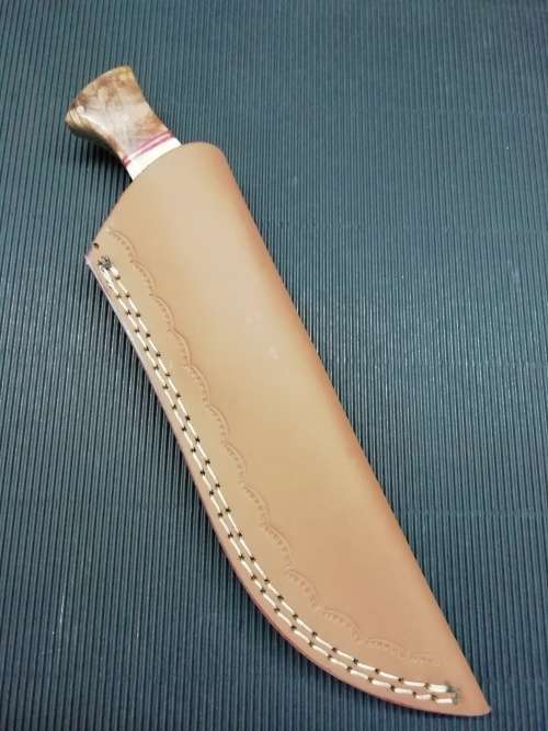 HANDMADE DAMASCUS STEEL HUNTING KNIFE !!!