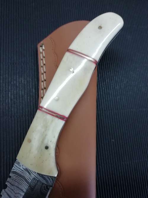 HANDMADE DAMASCUS STEEL HUNTING KNIFE !!!