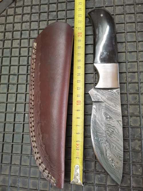 Handmade Damascus Steel Hunting Knife