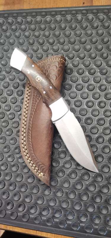 Handmade Stainless Steel Hunting Knife