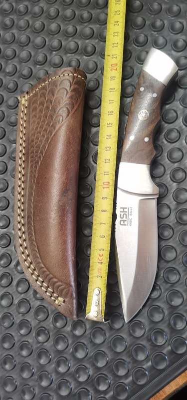 Handmade Stainless Steel Hunting Knife
