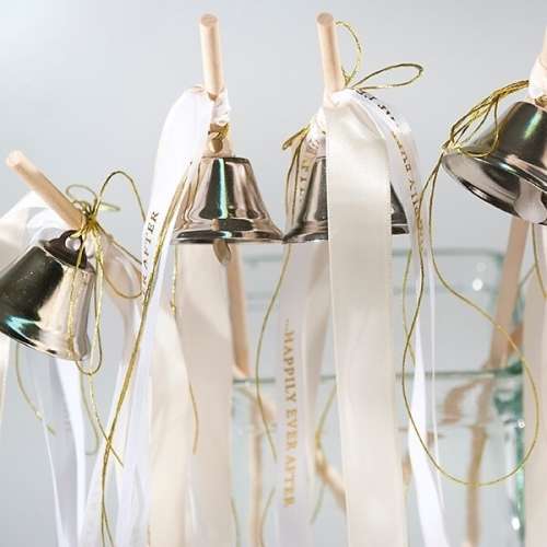 Wedding confetti