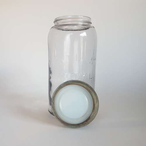 Large vintage Atlas jar in light purple colour