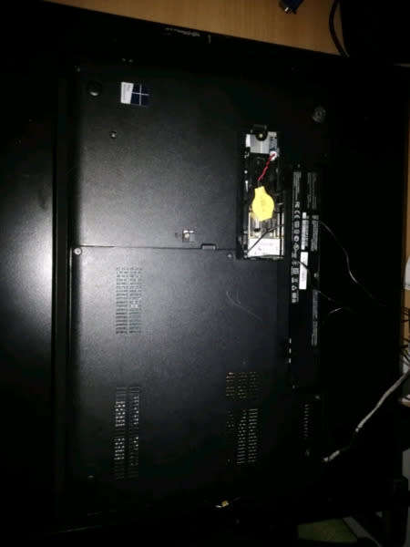 Lenovo ThinkPad Edge E530 as spares but fully working, I7 3rd gen cpu, 4gig ram, 500gig HDD