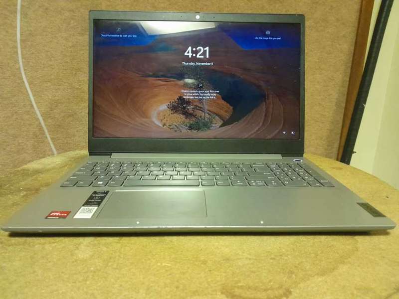 Gaming Laptop - Lenovo Ideapad 3 AMD RYZEN 7