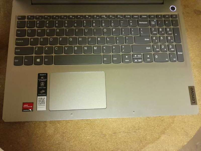Gaming Laptop - Lenovo Ideapad 3 AMD RYZEN 7