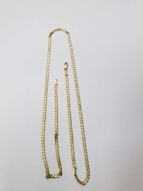 9 ct Gold Chain - 4 mm wide , 55.5 cm Long
