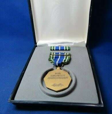 Vietnam War Military Merit Medal Set In Original Presentation Box - United States of America