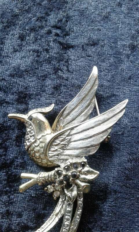 Fabulous two tone bird brooch!