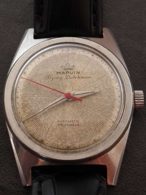 VINTAGE MARVIN "FLYING DUTCHMAN" AUTOMATIC MENS WATCH
