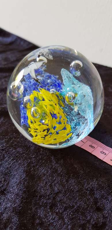 MURANO "BIRDS FLYING" PAPERWEIGHT- IN GREAT CONDITION