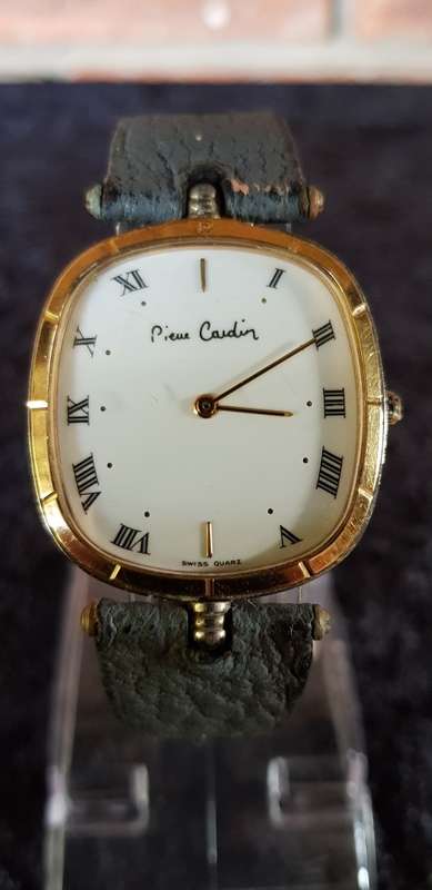 VINTAGE 80's GENT'S PIERRE CARDIN CHROMACHRON WATCH RUNNING AND KEEPING TIME WELL