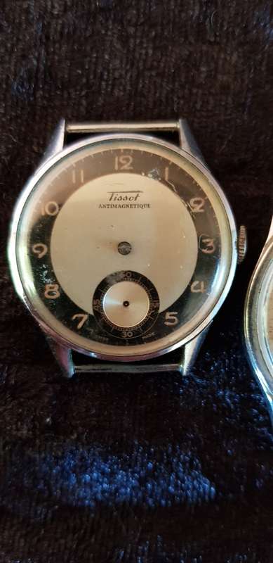 3 TISSOT MECHANICAL MEN'S WATCHES FOR SPARES OR TO REPAIR- HIGHEST BIDDER GETS ALL