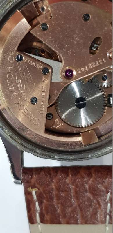 RARE 1952 OMEGA BUMPER CAL 354 IN GOOD RUNNING ORDER