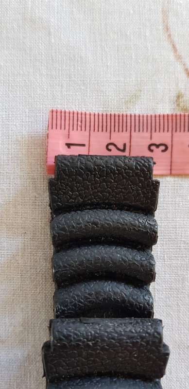 10 MEN`S WATCH STRAPS- ALL TO HIGHEST BIDDER