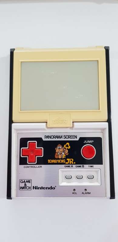 VINTAGE NINTENDO GAME AND WATCH DONKEY KONG JNR PANORAMA SCREEN CJ-93