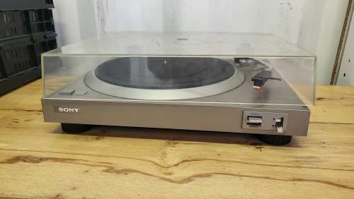 Sony PS-111 Turntable in Working order
