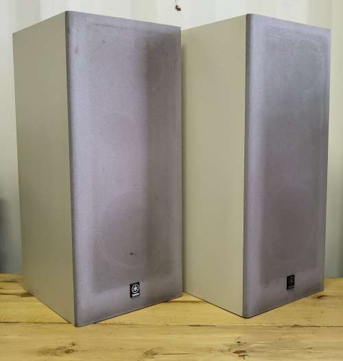 Yamaha Speakers Model: IS-22S Made in Japan