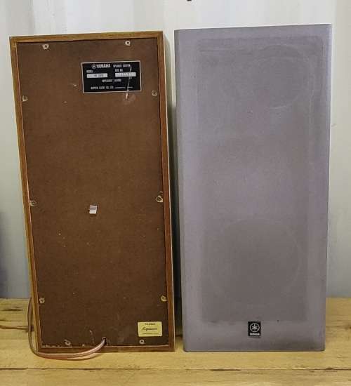 Yamaha Speakers Model: IS-22S Made in Japan
