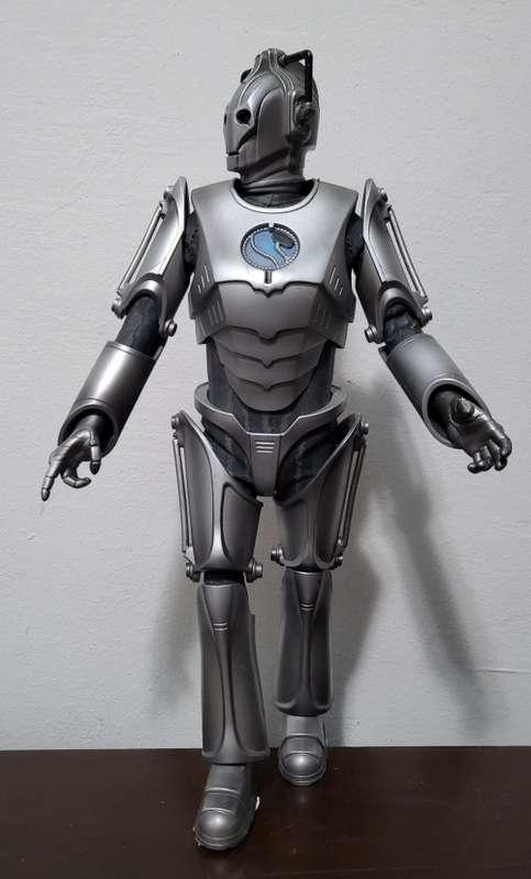 Cyberman (DR Who) 2006 BBC TV Series 35cm Tall