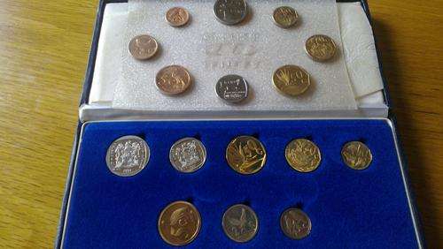 1991 COMBO PROOF SET AND UNC