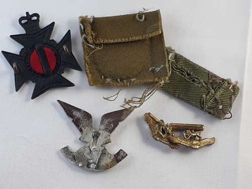 Rhodesia Badges and cufflinks,Selous scouts,P.A.T.U etc