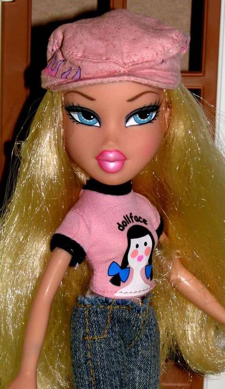 Bratz doll CHLOE made by MGA