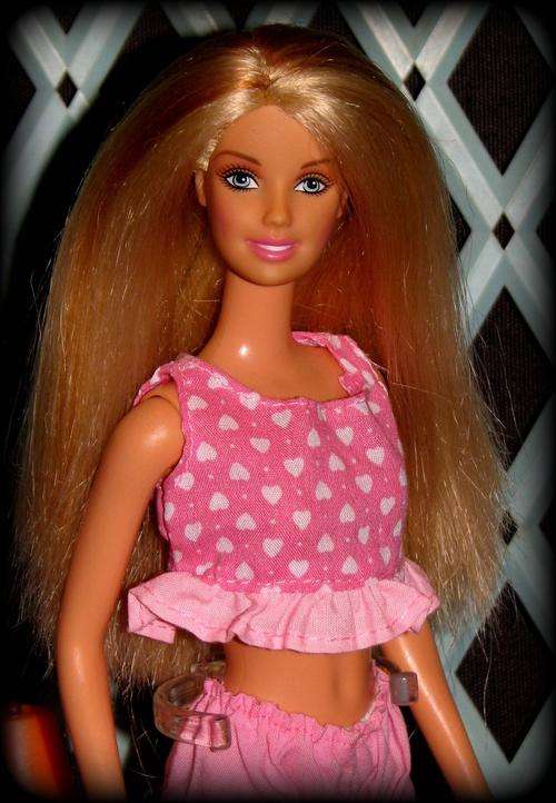 'Bedtime Babes' Barbie doll made by Mattel #3