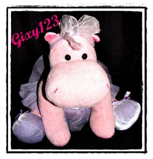 RARE Gorgeous Dancing Darly Hippopotamus made by Russ Berrie & Co