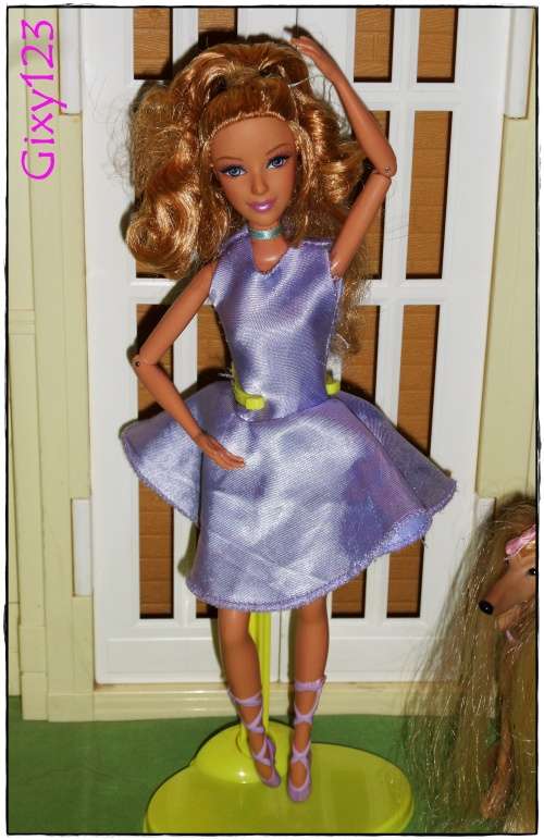 **BARBIE MOVIE MANIA!**: RARE 12 Dancing Princesses Princess Hadley doll made by Mattel