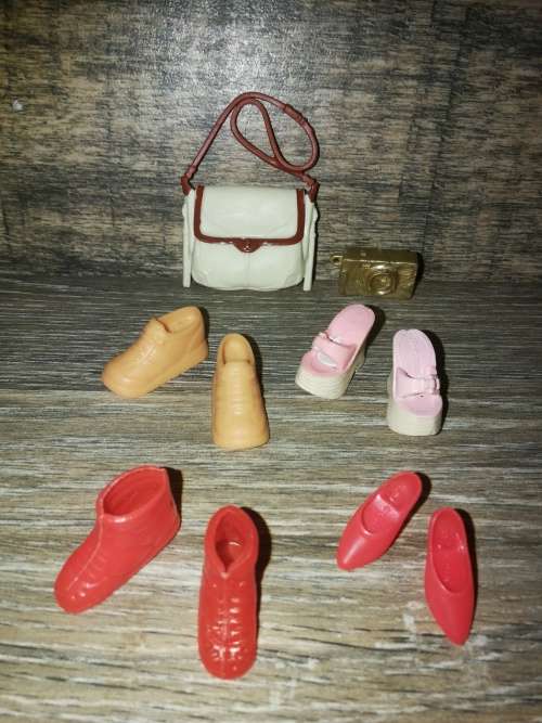 Barbie Shoes