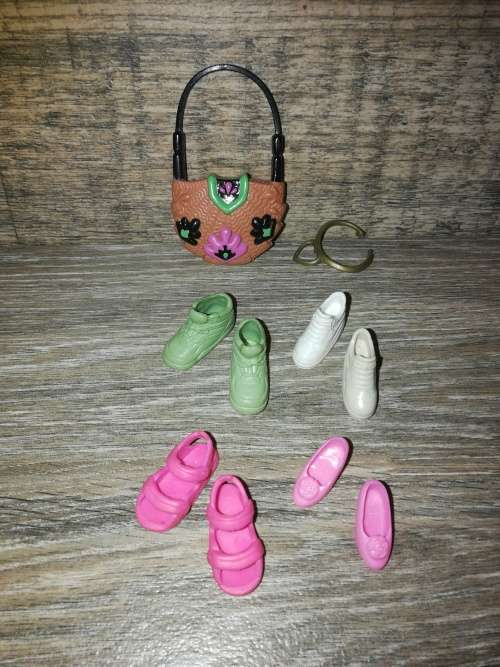 Barbie Shoes