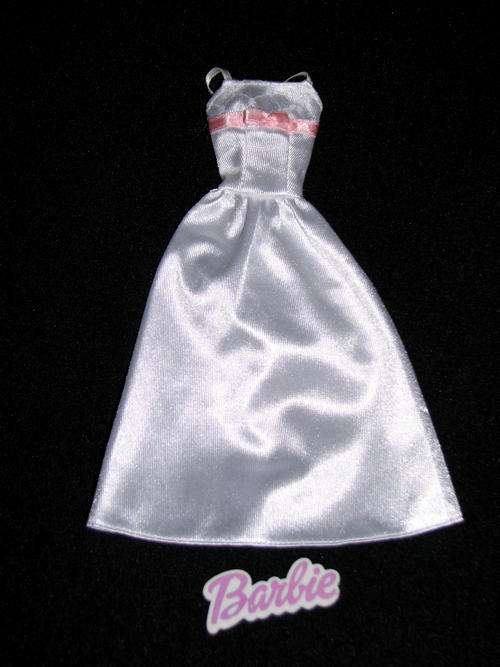 Barbie clothing (lot 8)