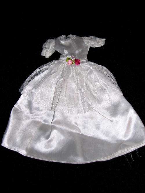 Barbie clothing (lot 11)