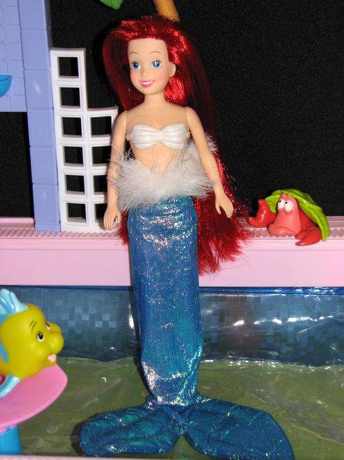 Disney's Special Edition Little Mermaid Ariel doll