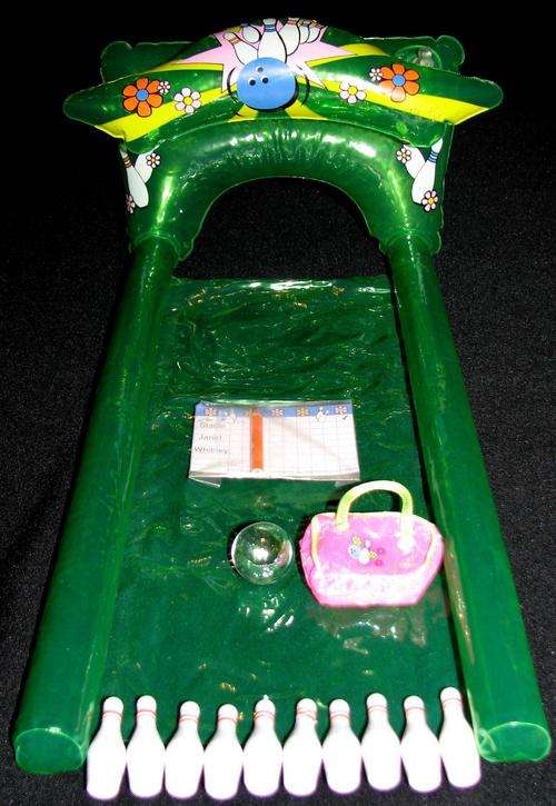 Barbie/Bratz/Stacie/Skipper doll Bowling Alley made by Mattel