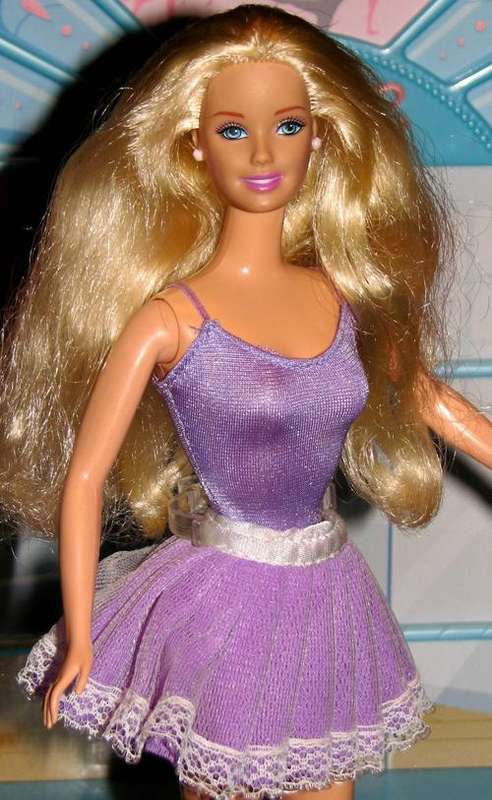Ballerina Barbie doll made by MATTEL