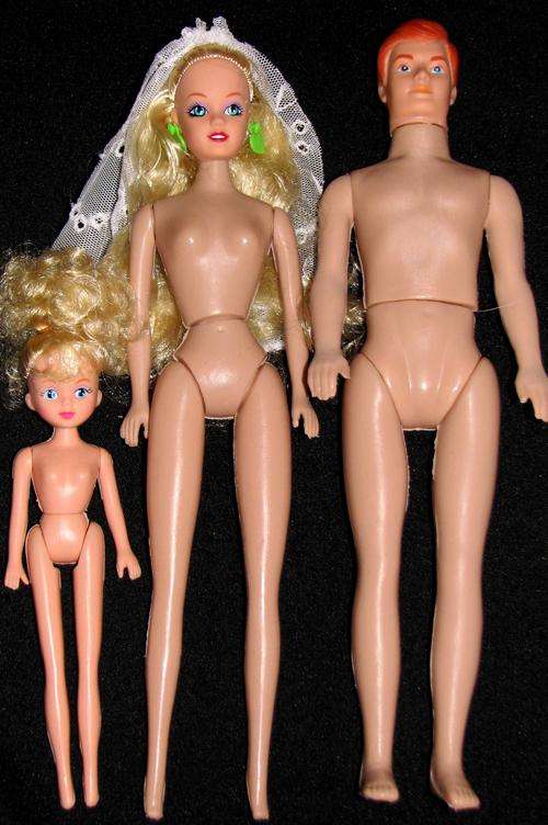 3 x nude Fashion dolls