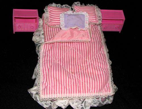 Barbie furniture made by Mattel (Lot 6)