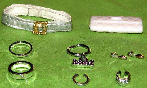 Barbie/Bratz doll Accessories (Lot 29)