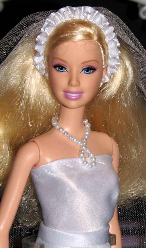 Bridal Bonanza: Graceful Barbie Bridal doll made by Mattel