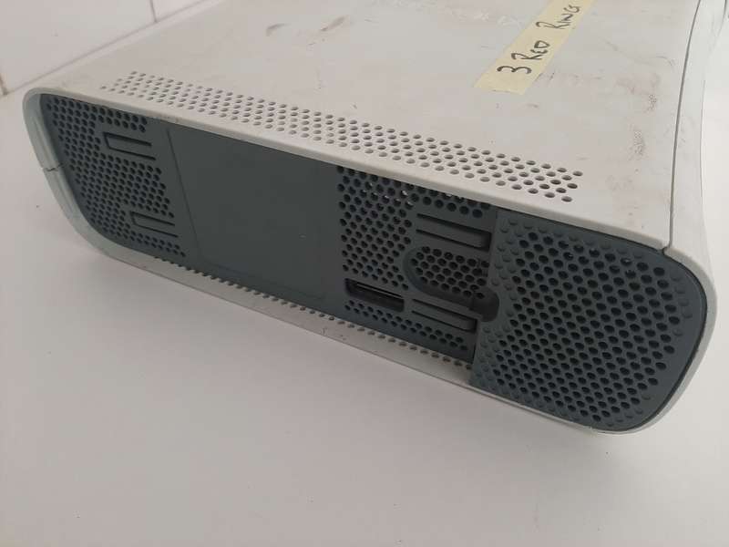 XBOX 360 not reading disks