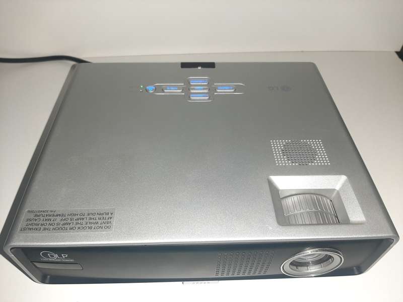 LG SVGA DS125-LD Projector