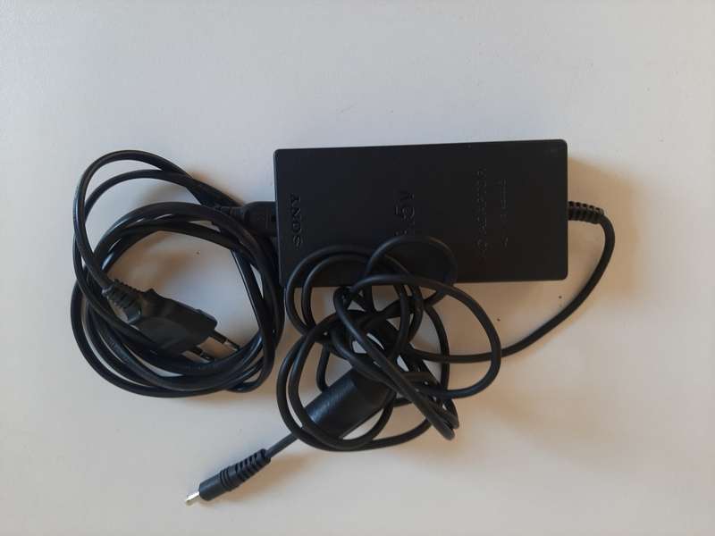 PS2 Slim Powers up but not reading disk