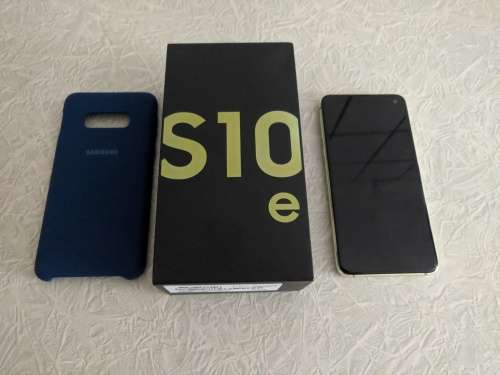 Samsung Galaxy S10e dual sim canary yellow A+ condition